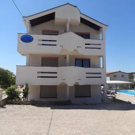 Apartmán Ilsad Apartments, With Pool 80 Meters From Se, Sea View From Balcony *