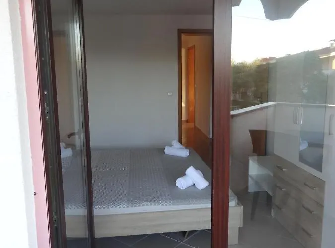 Appartamento Ilsad Apartments, With Pool 80 Meters From Se, Sea View From Balcony *