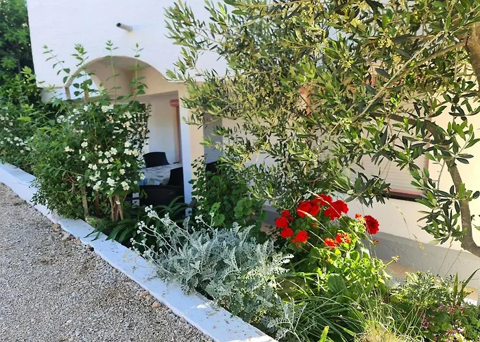 Ilsad Apartments, With Pool 80 Meters From Se, Sea View From Balcony Appartamento *